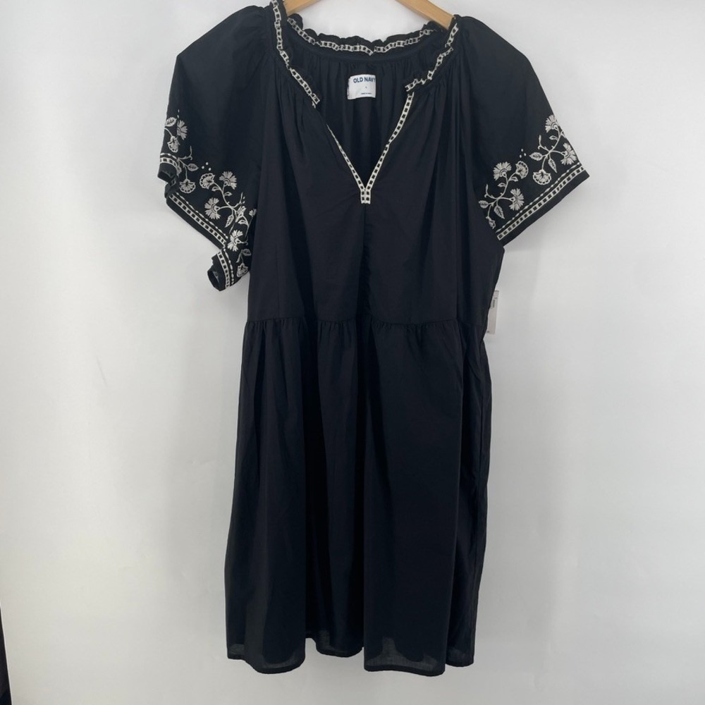 Old Navy Women L Black Embroidered Floral Mini Swing Dress Boho Peasant Festival - Picture 2 of 11